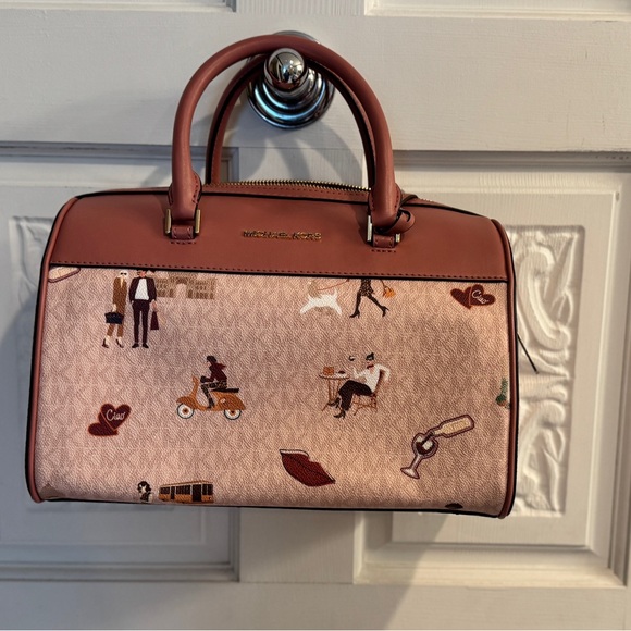 Michael Kors Pink/Blush Illustrated Duffle - Picture 1 of 3